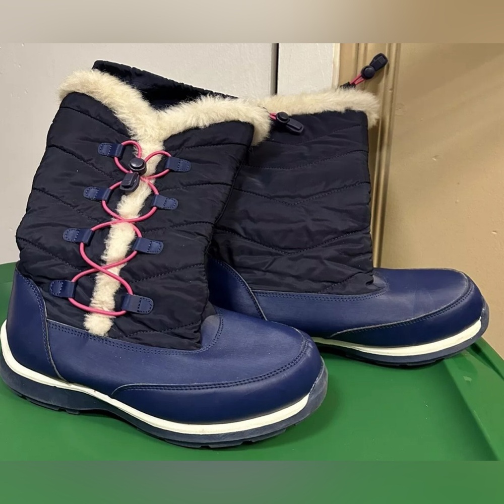 Lands' End Snowflake Insulated Snow Boot- Size 6M